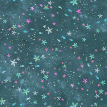 Load image into Gallery viewer, Robert Kaufman - Marine Delights - Starfish - 1/2 YARD CUT