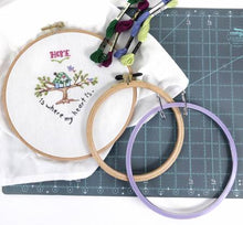 Load image into Gallery viewer, Premium Wood Embroidery Hoop - 9"