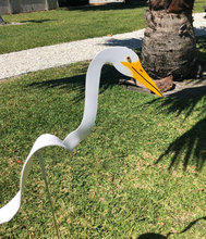Load image into Gallery viewer, Dancing Yard Egret