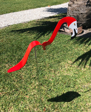 Load image into Gallery viewer, Dancing Yard Flamingo
