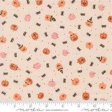 Load image into Gallery viewer, Moda Fabrics - Purrs and Boos - Friendly Pumpkins &amp; Spiders - Moonbeam - 1/2 YARD CUT
