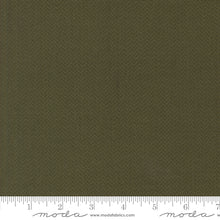 Load image into Gallery viewer, Moda Fabrics - Berry &amp; Pine - Yule Herringbone Wintergreen - 1/2 YARD CUT
