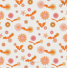 Load image into Gallery viewer, Camelot - Ghostly Garden - So Batty -  1/2 YARD CUT
