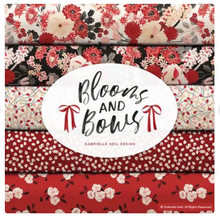 Load image into Gallery viewer, Camelot - Blooms and Bows - 5" Charm
