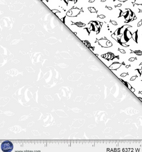 Load image into Gallery viewer, P&amp;B Fabrics - Ramblings by the Sea - Fish Friends - 1/2 YARD CUT
