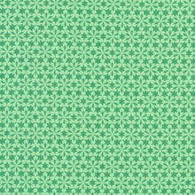 Load image into Gallery viewer, Robert Kaufman - Festive Fauna - Snowflakes - Meadow - 1/2 YARD
