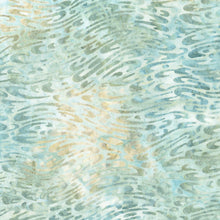 Load image into Gallery viewer, Robert Kaufman - Artisan Batiks Coastal Shells - Water Ripples Mist - 1/2 YARD CUT
