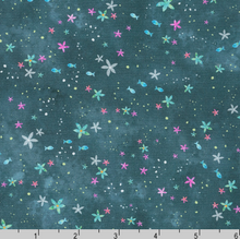 Load image into Gallery viewer, Robert Kaufman - Marine Delights - Starfish - 1/2 YARD CUT
