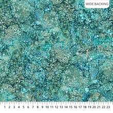 Load image into Gallery viewer, Star Fish Quilt Kit featuring Coral Reef by Northcott
