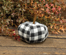 Load image into Gallery viewer, Mini Buffalo Plaid Pumpkins
