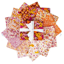 Load image into Gallery viewer, Liberty Fabrics - Tree of Life - Berry Botanicals - Fat Quarter Bundle
