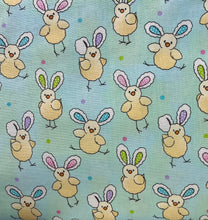 Load image into Gallery viewer, Fabric Traditions - Chicks with Bunny Ears - 1/2 YARD CUT
