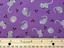 Load image into Gallery viewer, Lewis &amp; Irene - Small Things Snuggle Season - Harvest Mice - 1/2 YARD CUT

