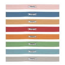 Load image into Gallery viewer, Lori Holt Quilting Happy Zippers 2
