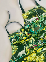 Load image into Gallery viewer, Dinosaur Apron
