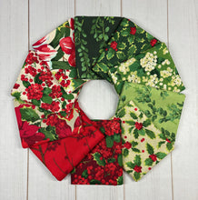 Load image into Gallery viewer, Freespirit - Winterberry - FQ Bundle
