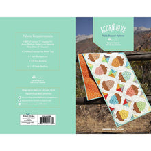 Load image into Gallery viewer, Acorn Love Table Runner Pattern
